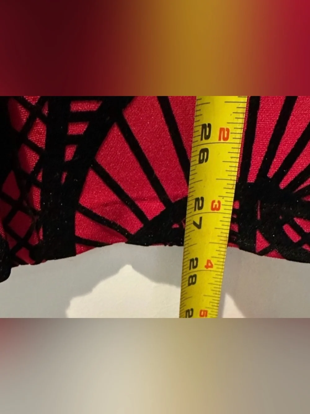 Women’s ECI large Red & Black Patterned midi Skirt